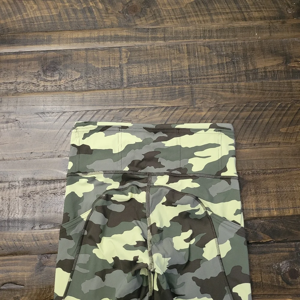 LULULEMON Fast And‎ Free Leggings | 4